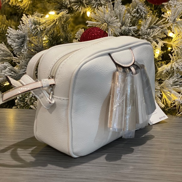 🎄🎄CHRISTMAS SALE🎄🎄 - Picture 2 of 4